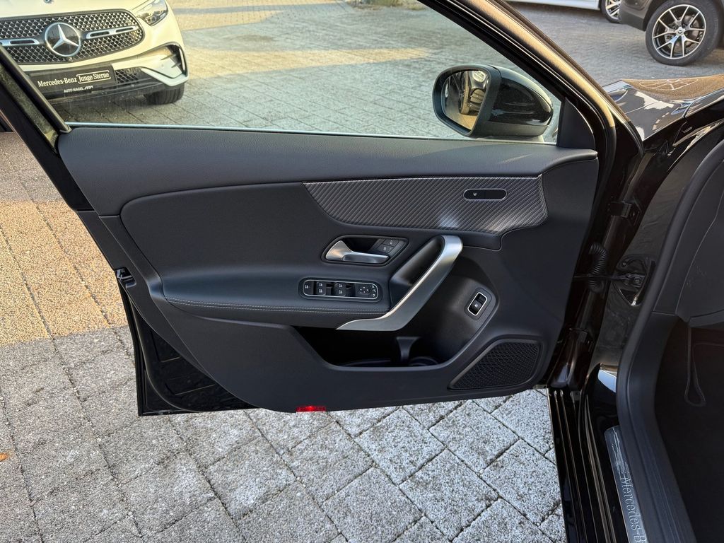 Mercedes-Benz A 250 2025