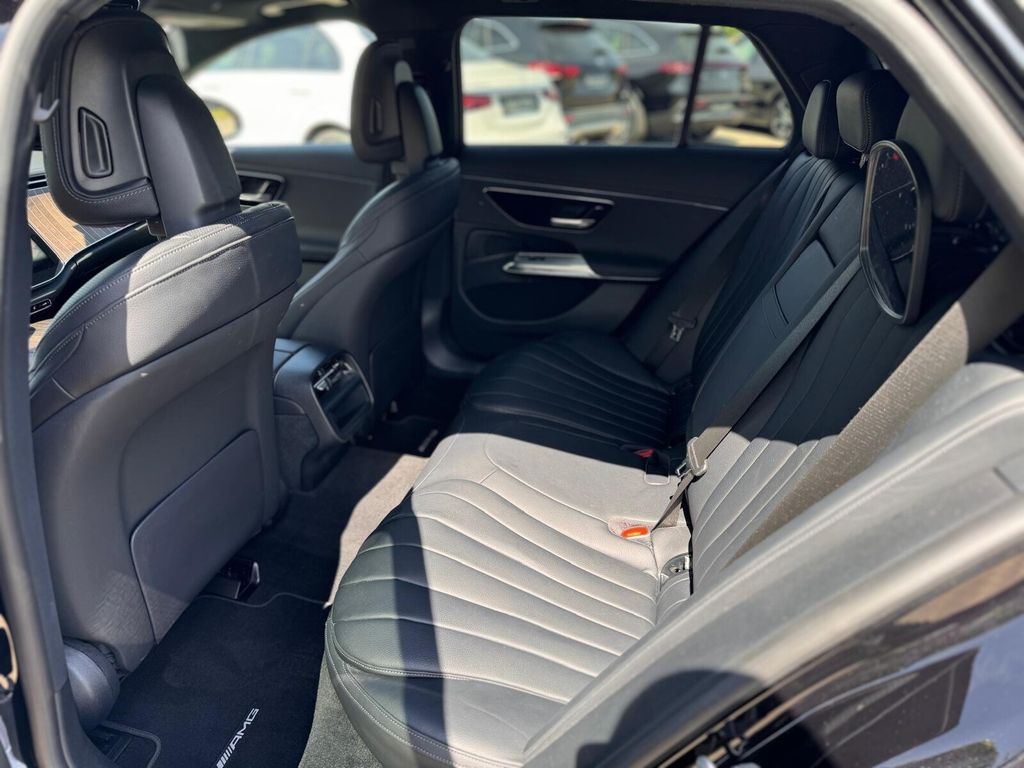 Mercedes-Benz E 300 2024