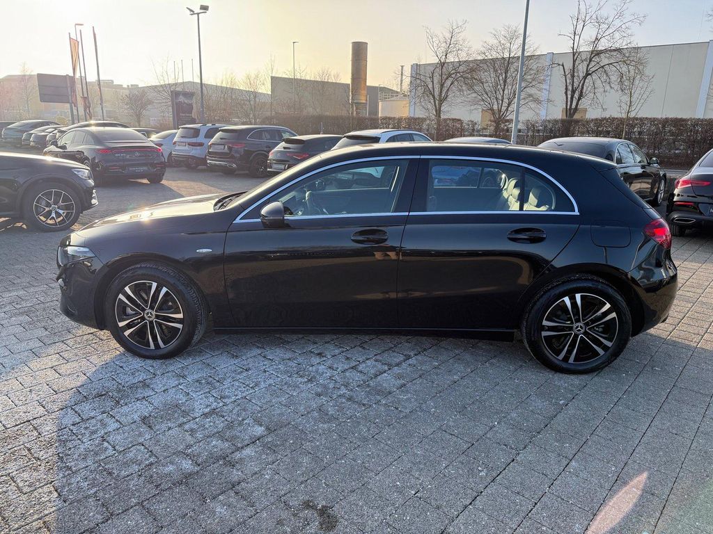Mercedes-Benz A 250 2025