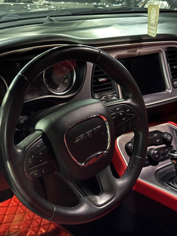 Dodge Challenger 2019