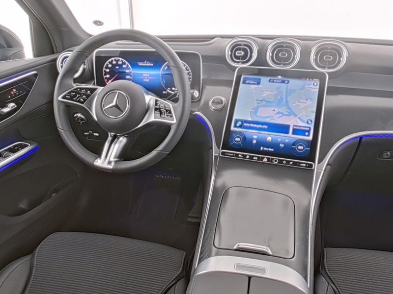Mercedes-Benz GLC 300 2025