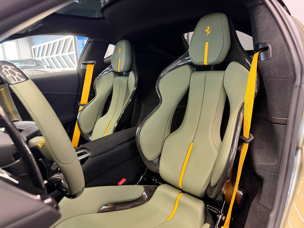 Ferrari 12Cilindri 2025