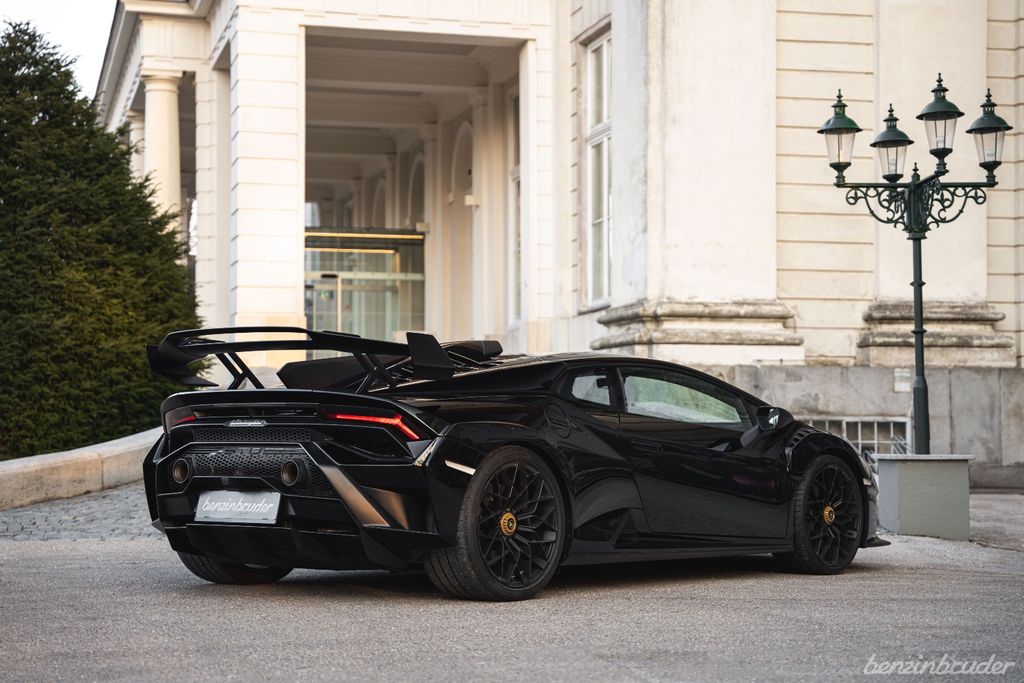 Lamborghini Huracán 2022