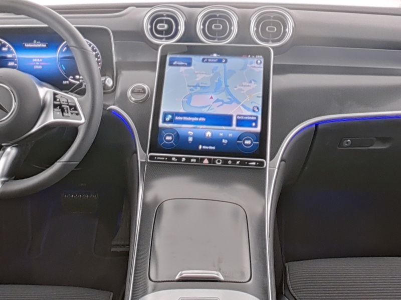 Mercedes-Benz GLC 300 2025