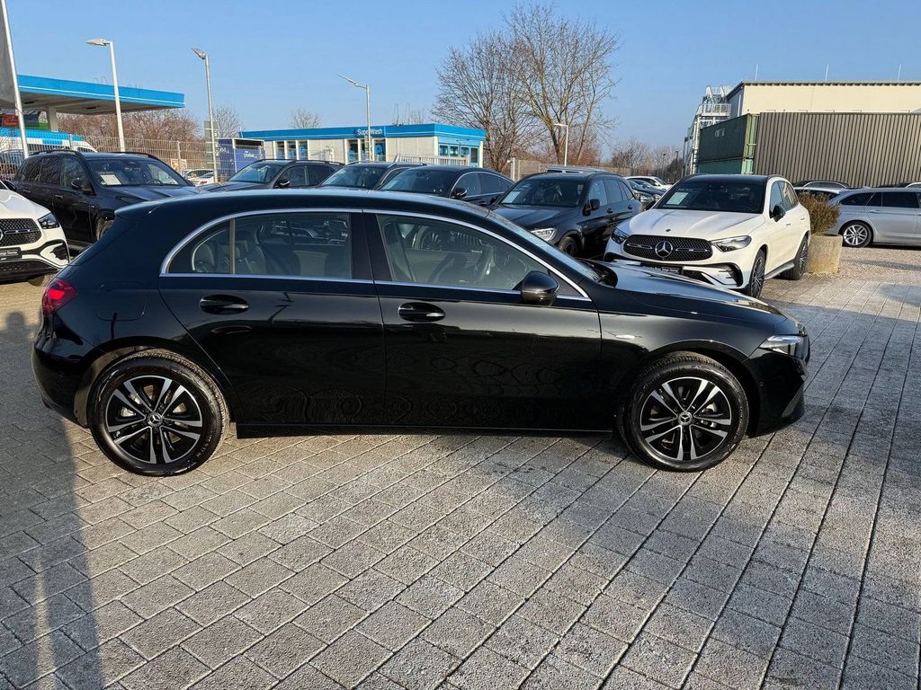Mercedes-Benz A 250 2025
