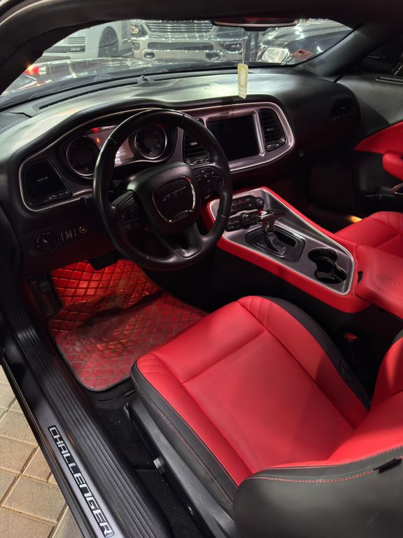 Dodge Challenger 2019