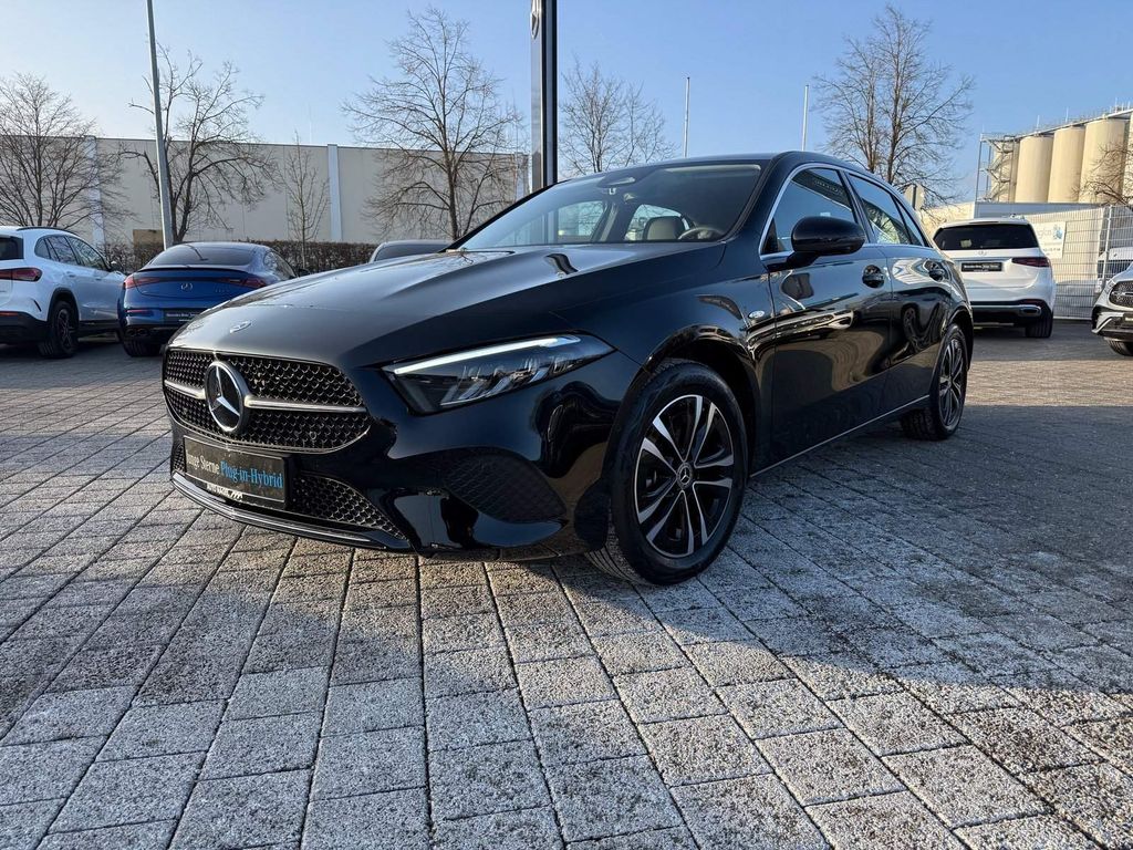 Mercedes-Benz A 250 2025