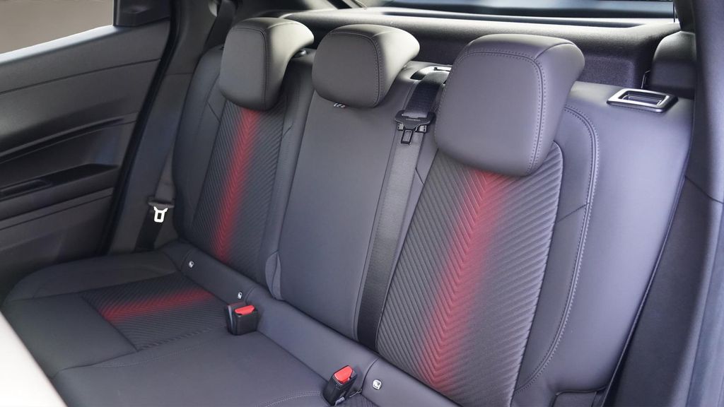 Alfa Romeo Junior 2025