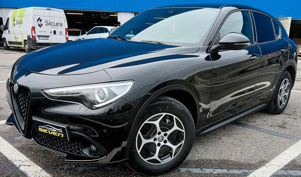 Alfa Romeo Stelvio 2022
