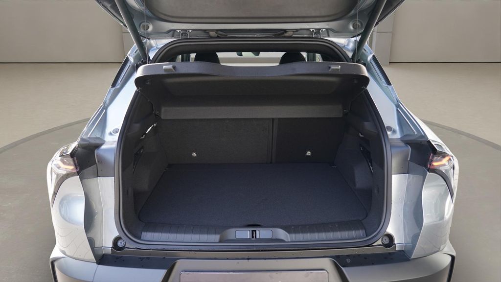 Alfa Romeo Junior 2025