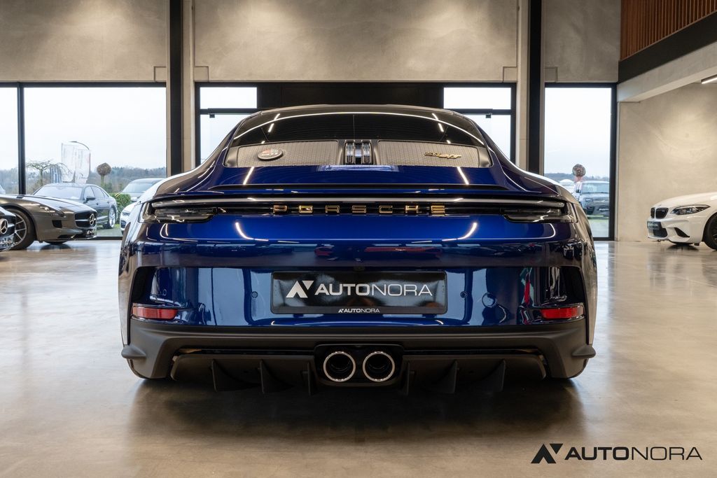 Porsche 992 2024