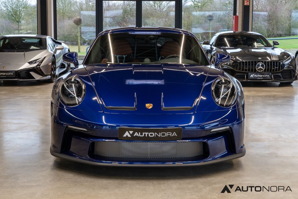 Porsche 992 2024