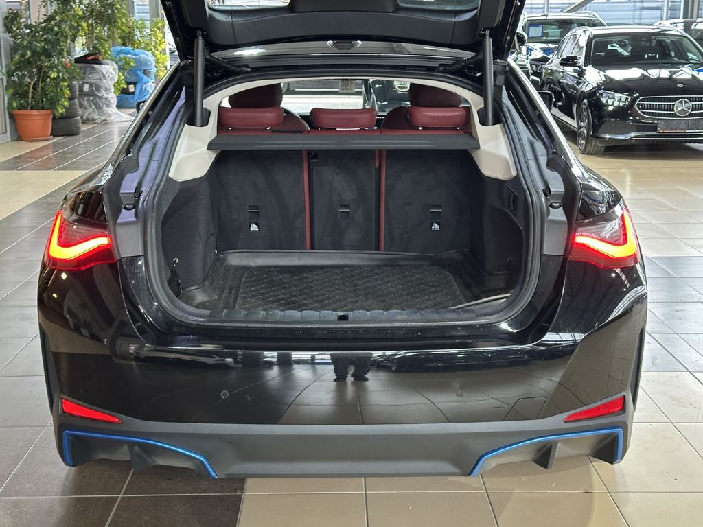 BMW i4 2022
