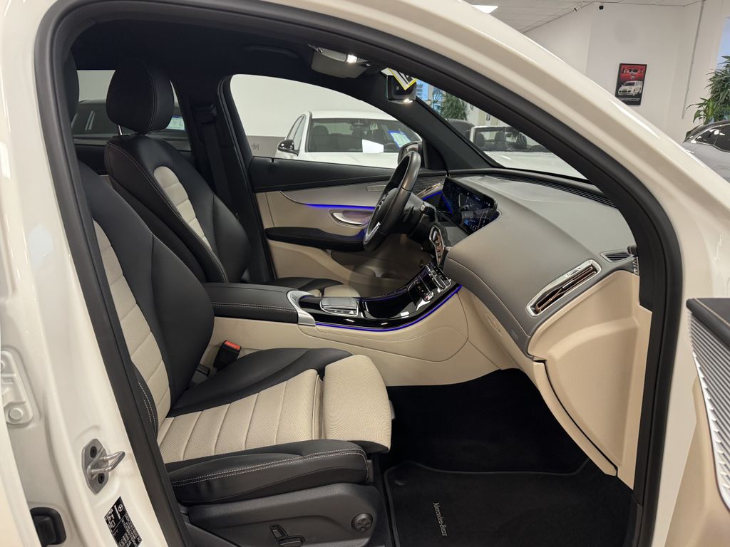 Mercedes-Benz EQC 2021