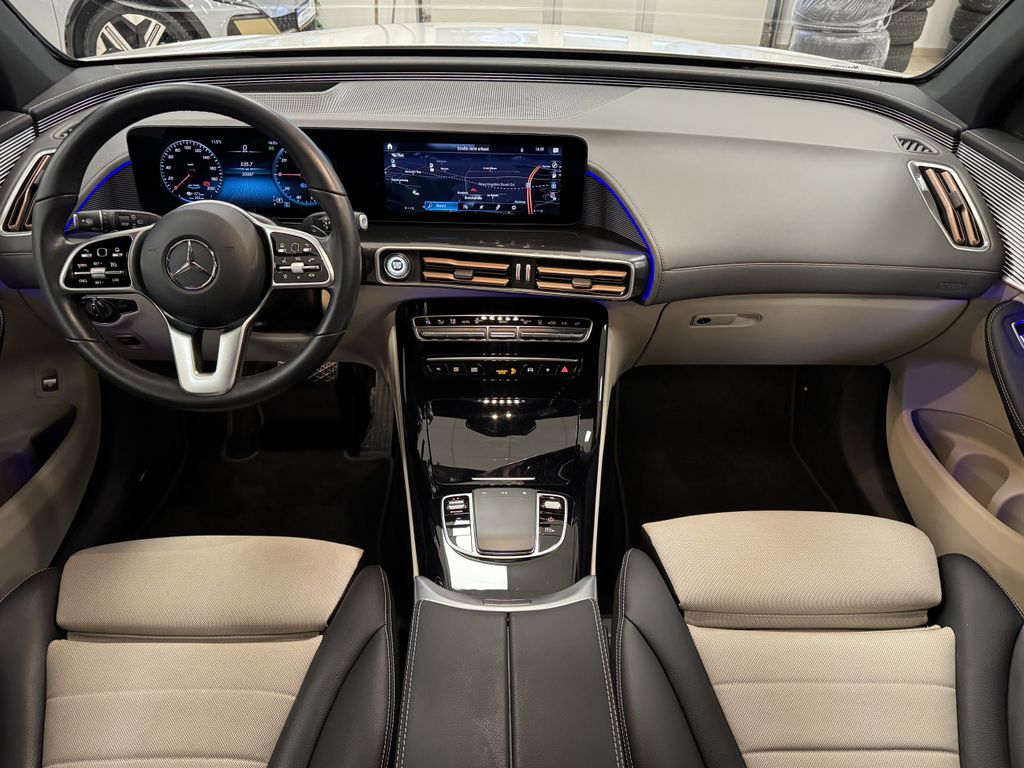 Mercedes-Benz EQC 2021