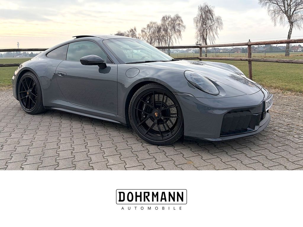 Porsche 992 2025