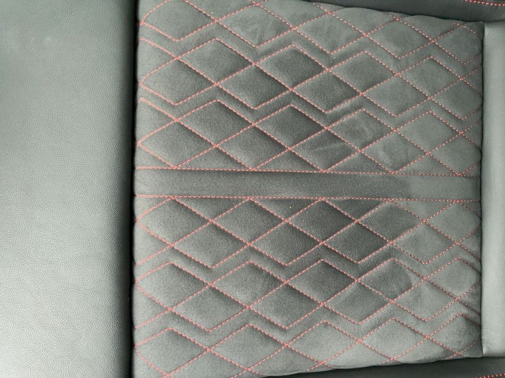 Audi SQ6 e-tron 2025