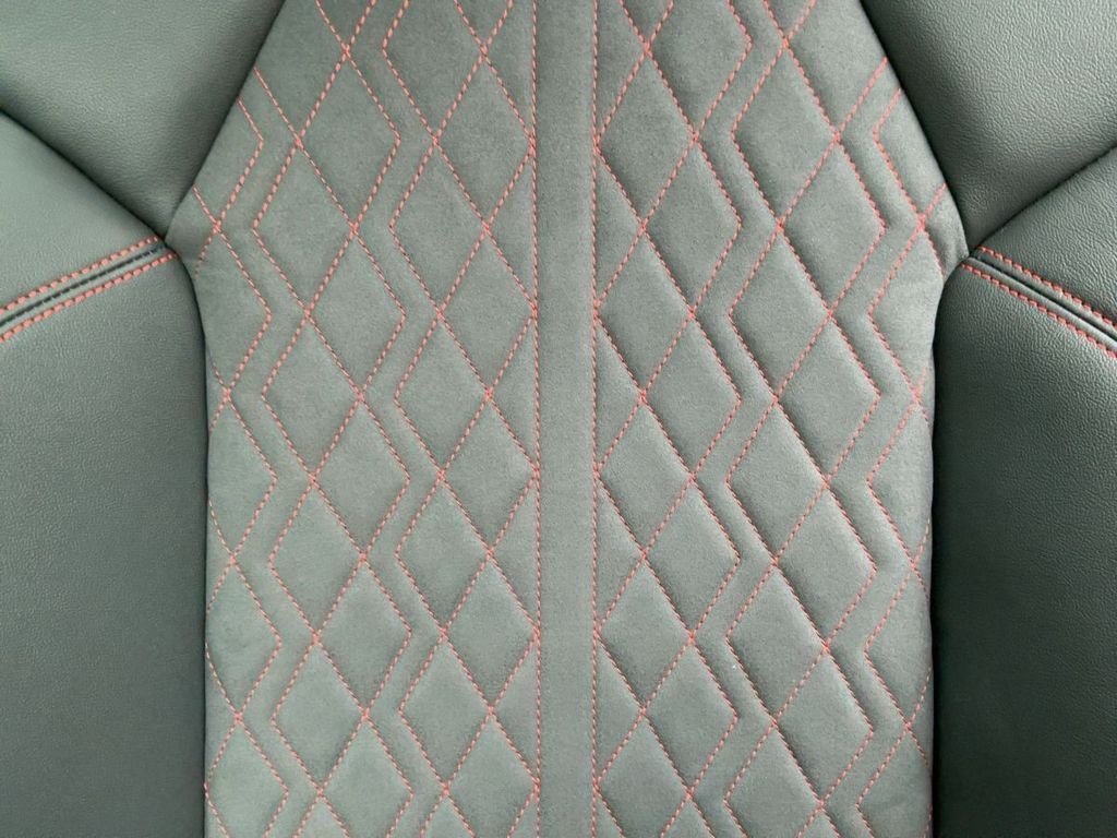 Audi SQ6 e-tron 2025