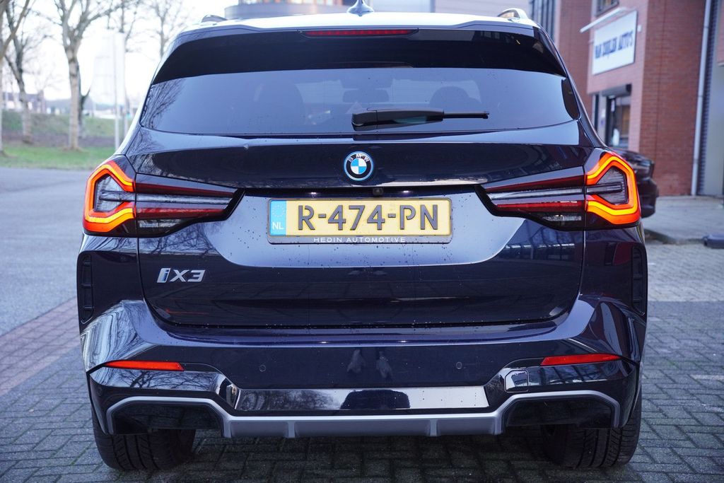 BMW iX3 2022