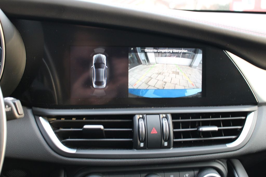 Alfa Romeo Giulia 2023