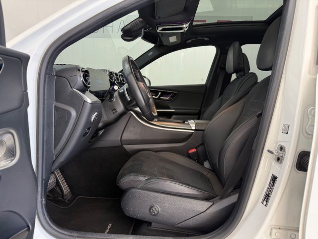 Mercedes-Benz GLC 300 2023