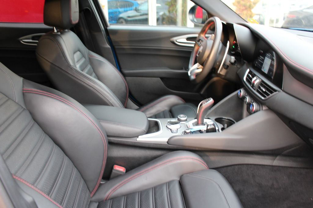 Alfa Romeo Giulia 2023