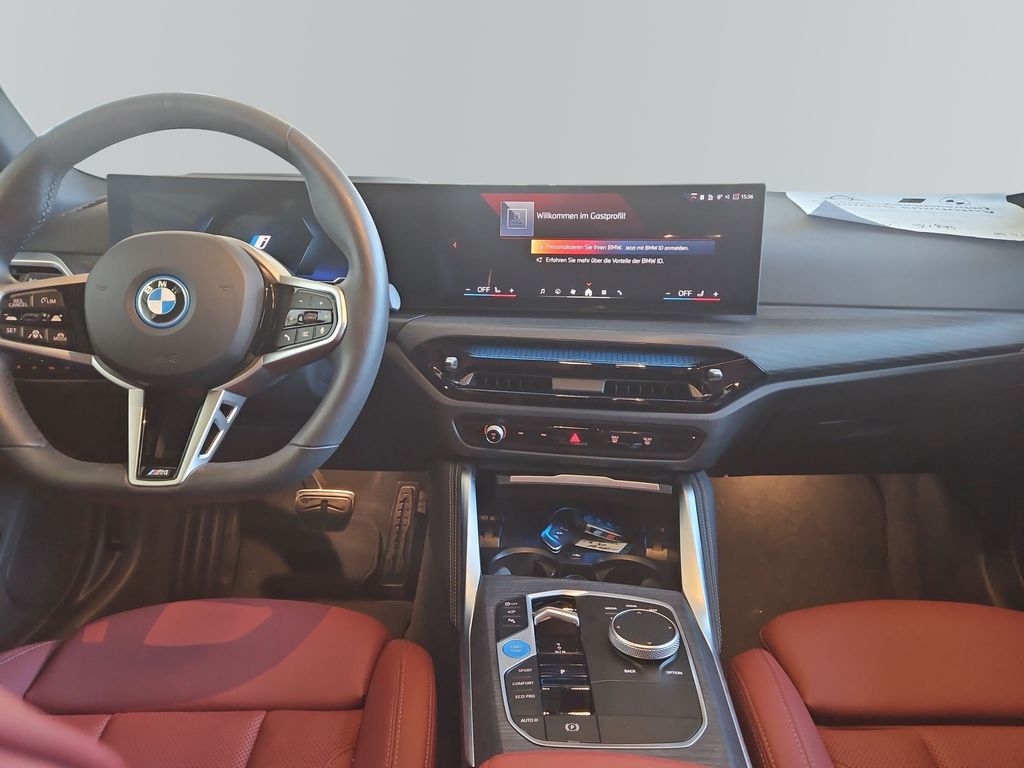 BMW i4 2025