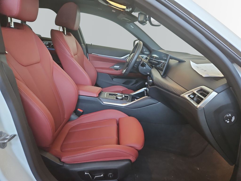 BMW i4 2025