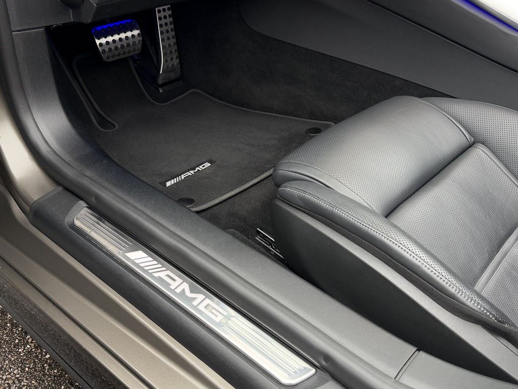 Mercedes-Benz SL 63 AMG 2022
