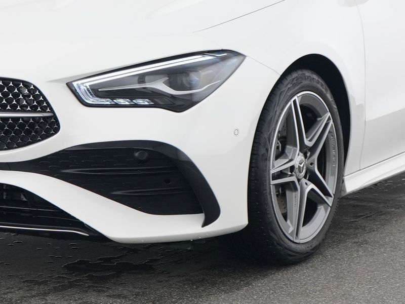 Mercedes-Benz CLA 200 2025