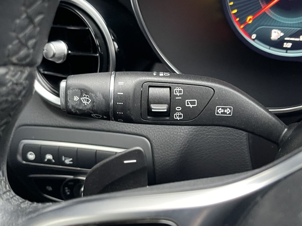 Mercedes-Benz C 300 2020