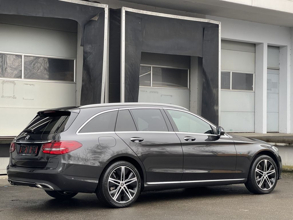 Mercedes-Benz C 300 2020