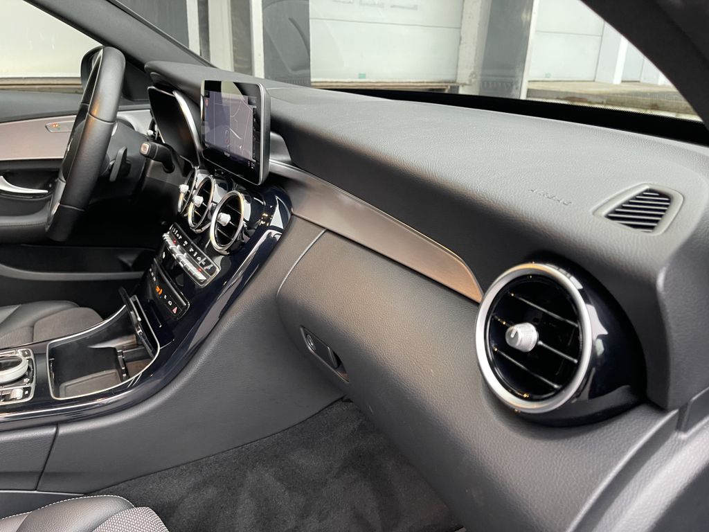 Mercedes-Benz C 300 2020