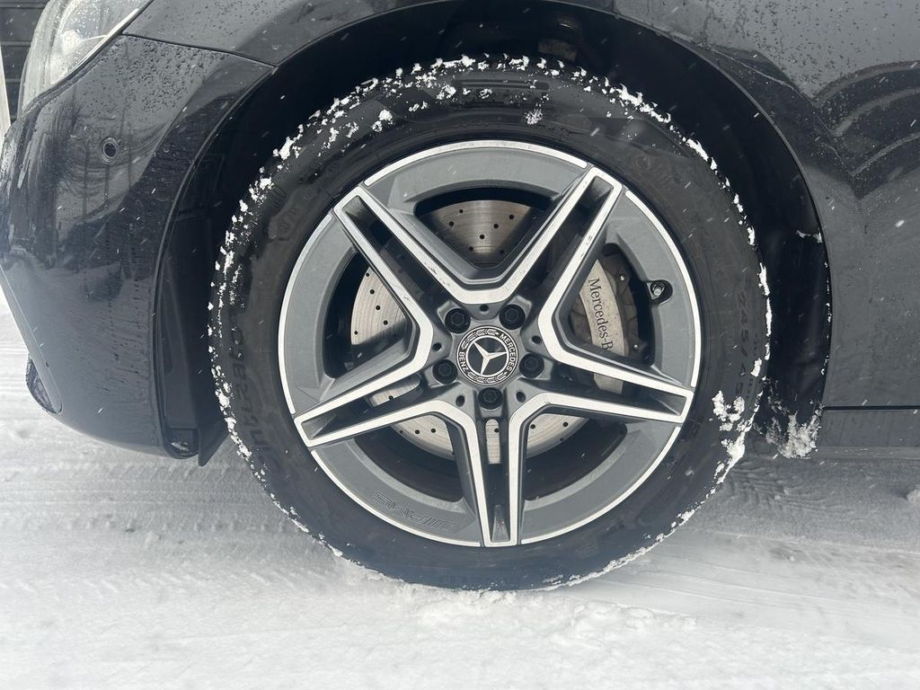 Mercedes-Benz E 300 2022