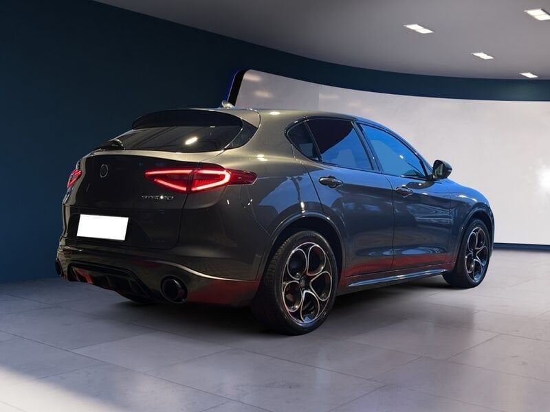 Alfa Romeo Stelvio 2022