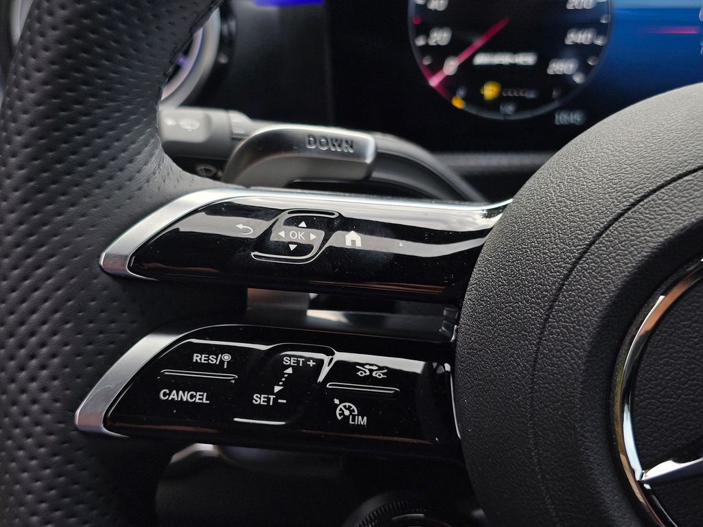 Mercedes-Benz CLA 35 AMG