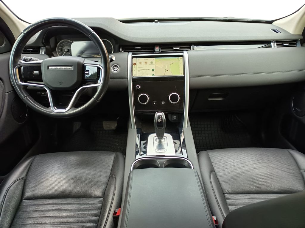 Land Rover Discovery 2022