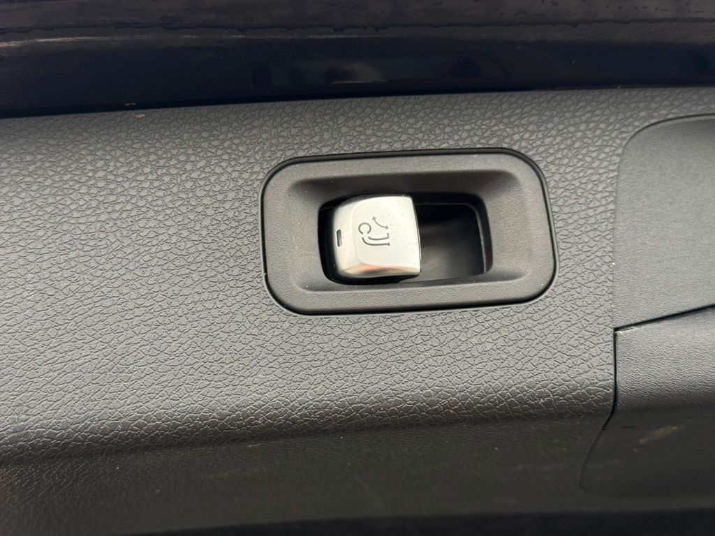 Mercedes-Benz E 300 2022