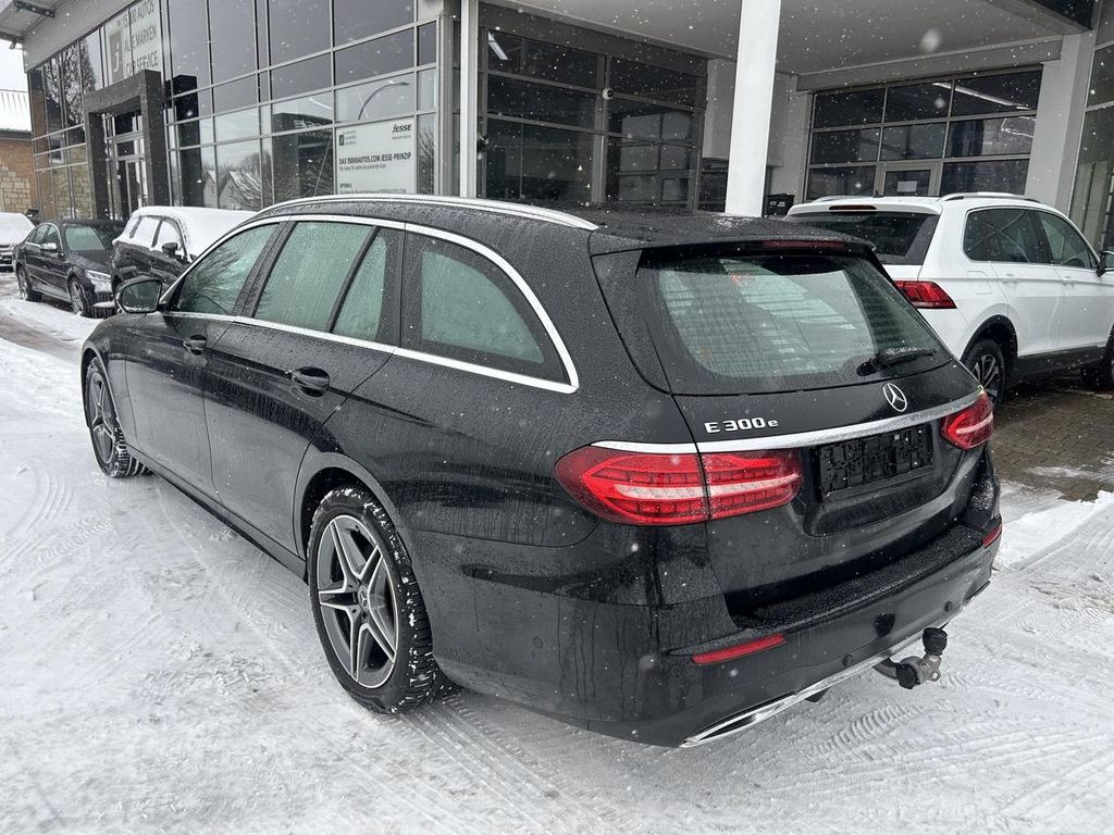 Mercedes-Benz E 300 2022