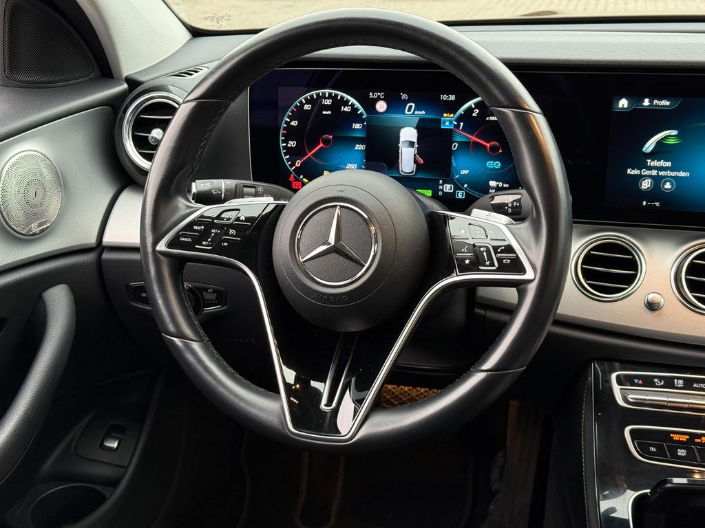 Mercedes-Benz E 300 2022