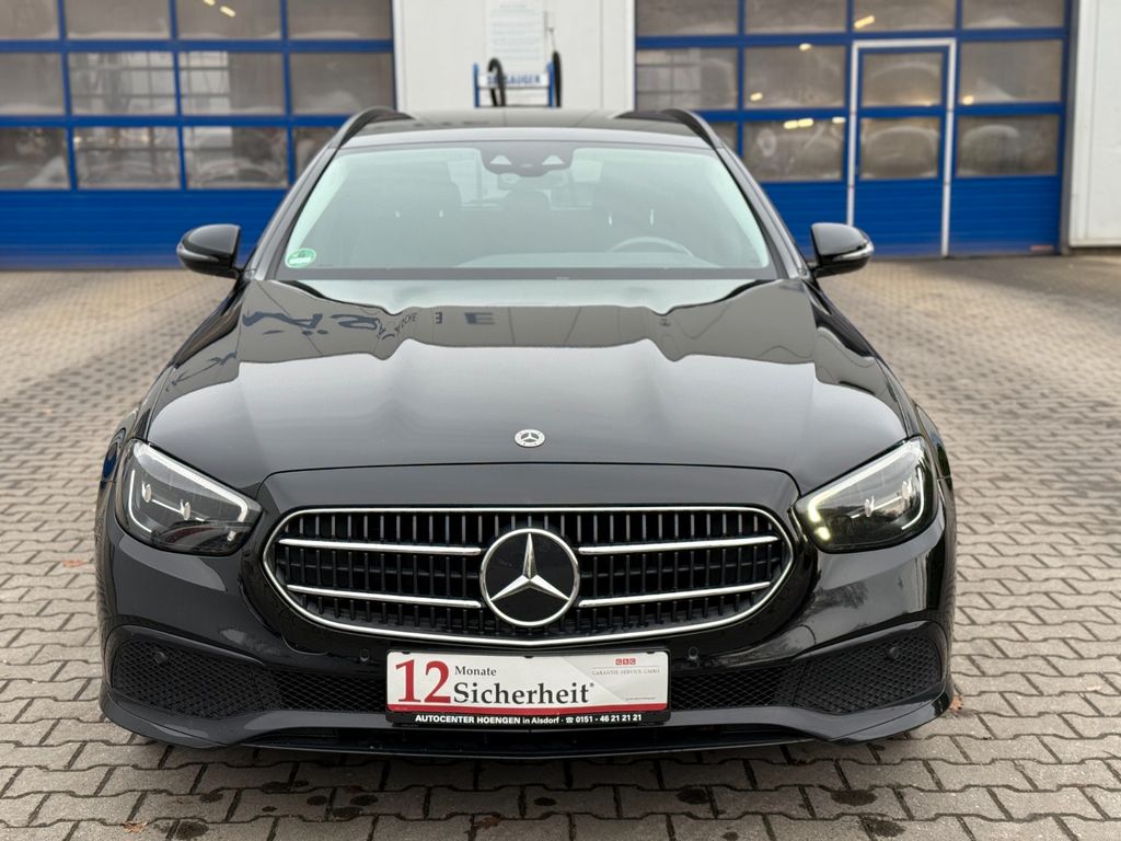 Mercedes-Benz E 300 2022