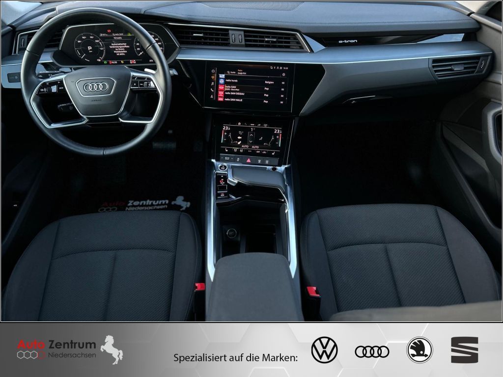 Audi e-tron 2023
