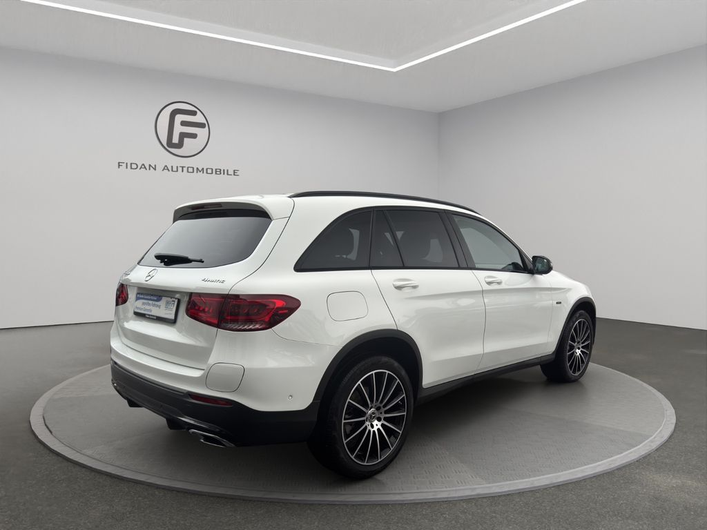 Mercedes-Benz GLC 300 2020