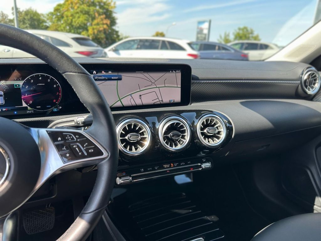 Mercedes-Benz CLA 180 Shooting Brake 2024