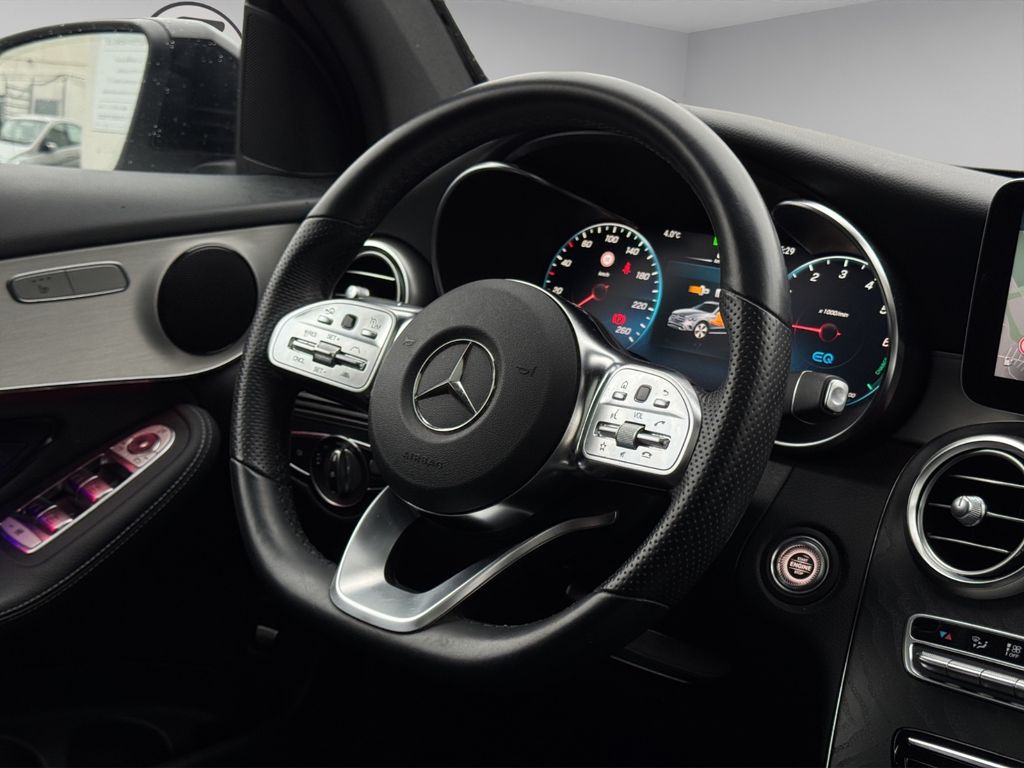 Mercedes-Benz GLC 300 2020