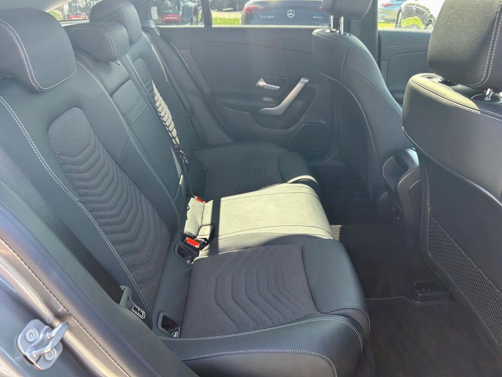 Mercedes-Benz CLA 180 Shooting Brake 2024