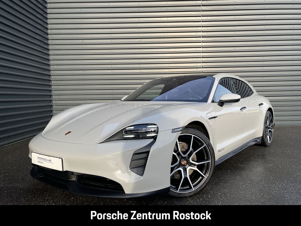 Porsche Taycan 2022