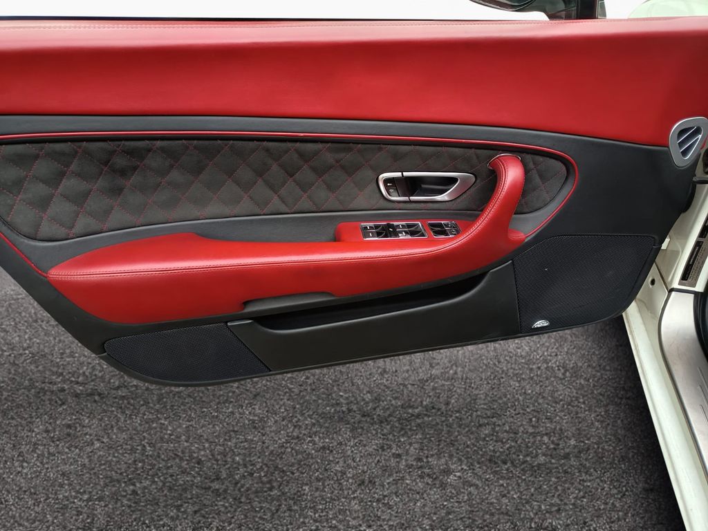 Bentley Continental Supersports 2010