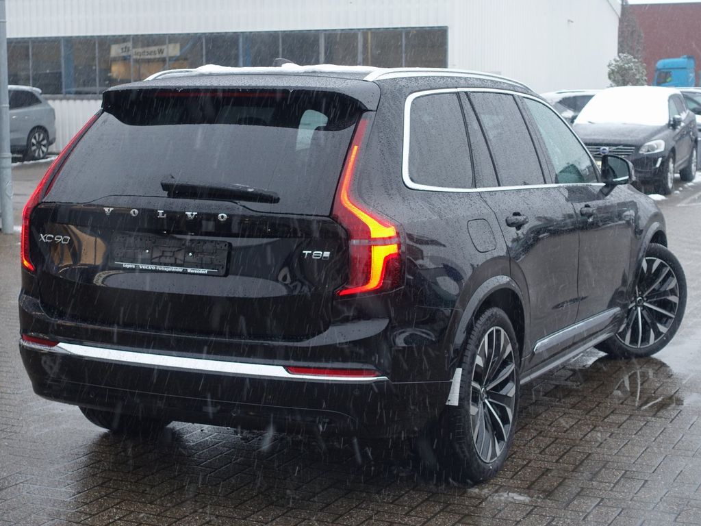 Volvo XC90 2025