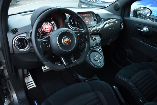 Abarth 595 Competizione 2022
